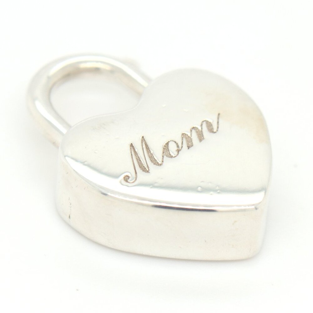 Tiffany & Co Mom charm in 925 sterling silver